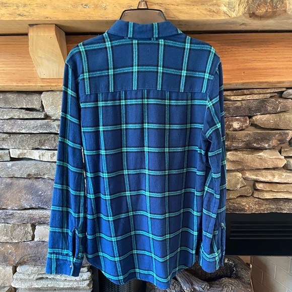 Hollister Flannel - Picture 2 of 7